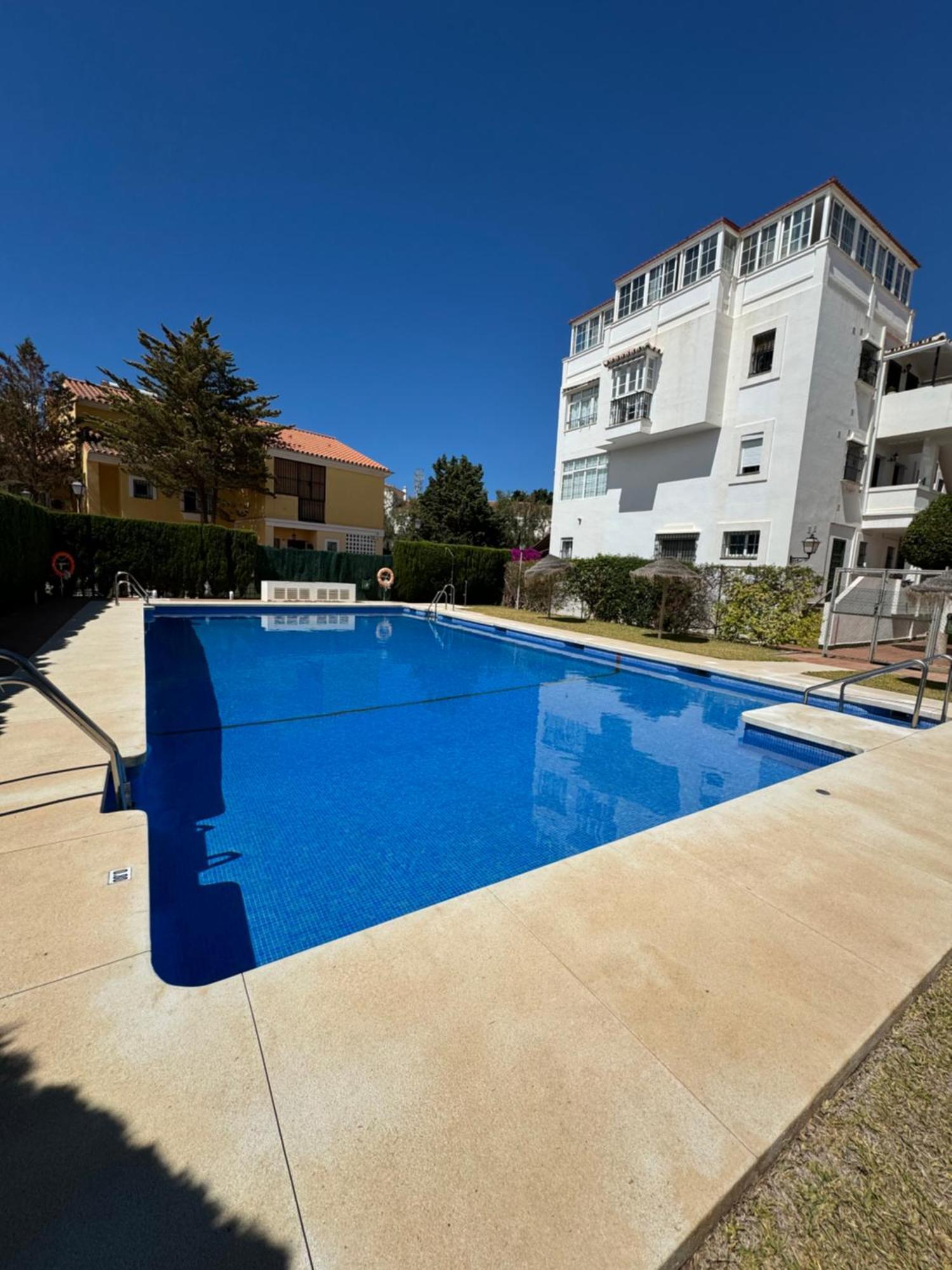 El Atico Con Vistas Al Mediterraneo Parking Y Piscina 6P Rincon de la Victoria Exterior photo
